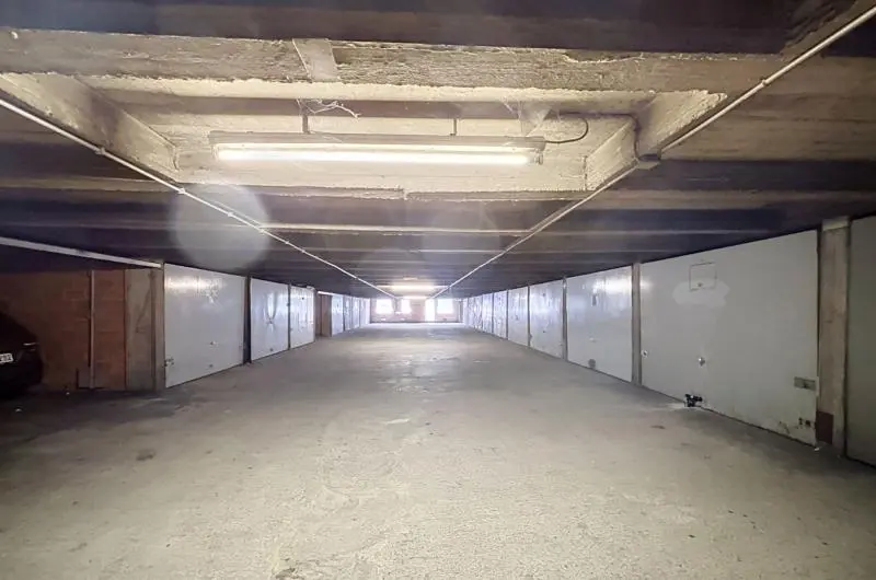 Garage-Cave