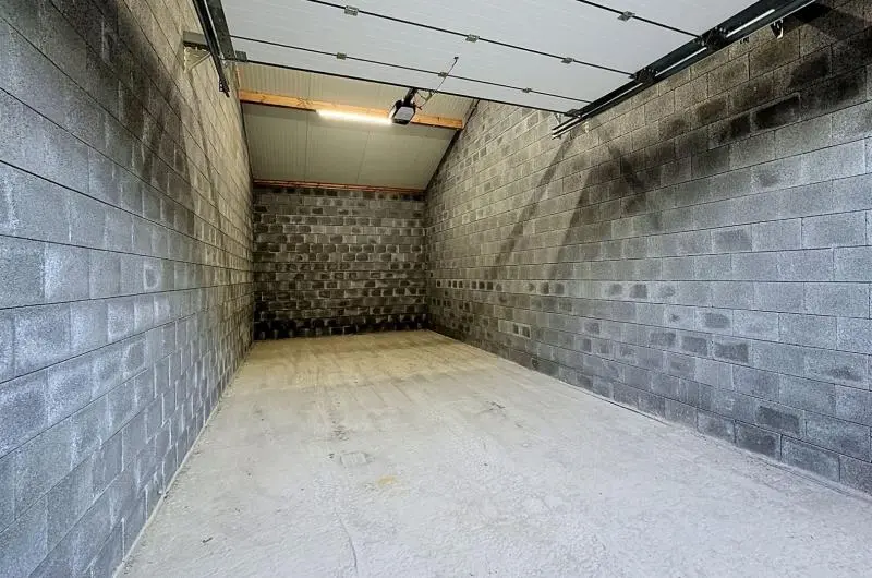 Garage-Cave