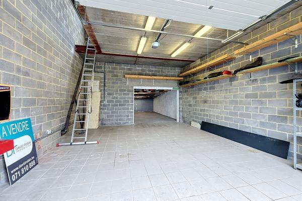Garage-Cave